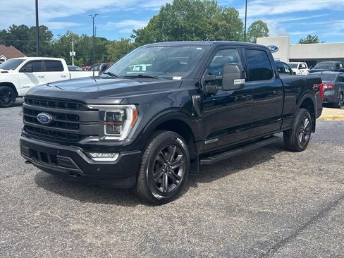 Used 2023 Ford F150 Lariat w/ Equipment Group 502A High AWD/4WD image 3