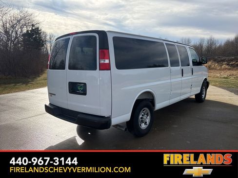 Certified 2025 Chevrolet Express 3500 LS image 9