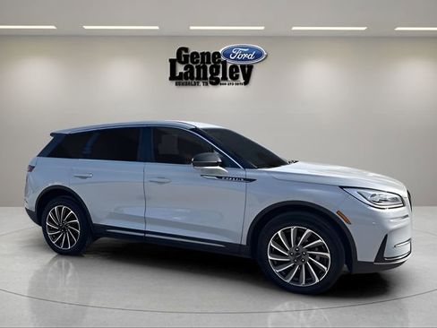 Used 2025 Lincoln Corsair Reserve AWD/4WD image 11