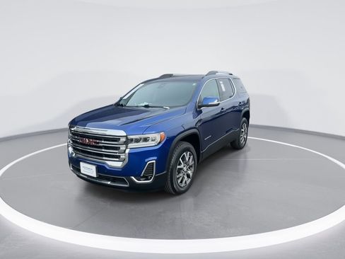 Used 2023 GMC Acadia SLT image 4