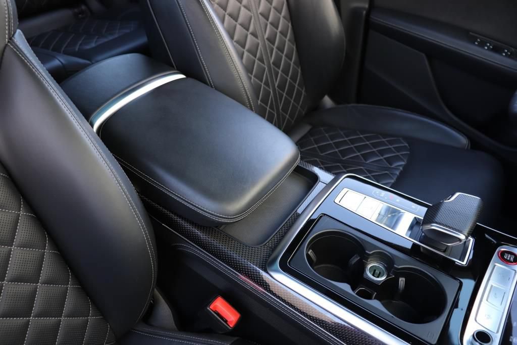 Used 2023 Audi SQ8 Prestige AWD/4WD image 52
