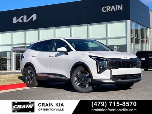 New 2026 Kia Sportage LX w/ LX Convenience Package image 1