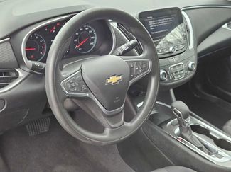 Used 2023 Chevrolet Malibu LT video 2