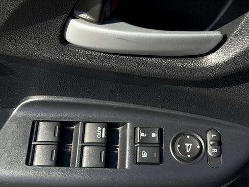 Used 2019 Honda Fit LX image 16