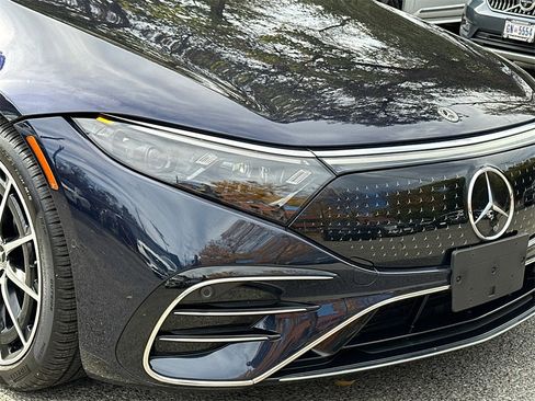 Used 2023 Mercedes-Benz EQS 580 4MATIC Sedan w/ Exclusive Trim Package image 12