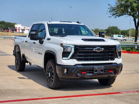 New 2026 Chevrolet Silverado 2500 LT w/ Trail Boss Package AWD/4WD image 2