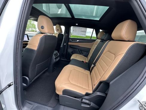 New 2026 Volkswagen Atlas Cross Sport SEL R-Line AWD/4WD image 18