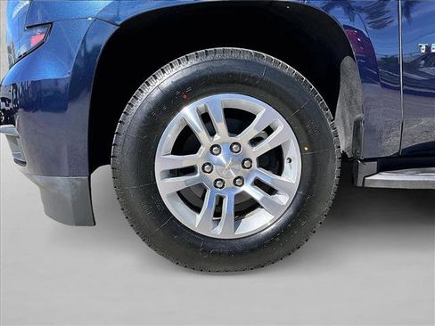 Used 2019 Chevrolet Tahoe LS RWD image 10