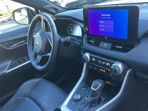 Used 2023 Toyota RAV4 XSE AWD/4WD image 5