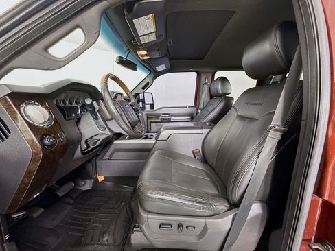 Used 2016 Ford F350 Platinum w/ Platinum Package image 20