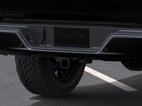 New 2026 Chevrolet Colorado Trail Boss w/ Midnight Edition AWD/4WD image 35