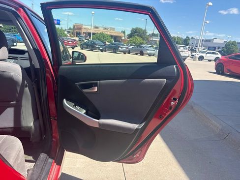 Used 2015 Toyota Prius Two FWD image 21