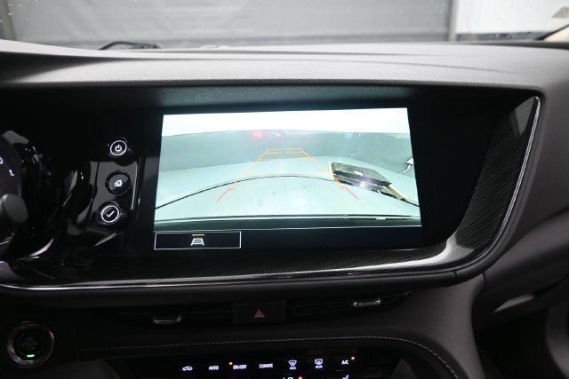 Used 2023 Buick Envision Essence AWD/4WD image 33