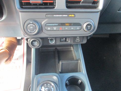 New 2026 Ford Maverick Lariat AWD/4WD image 8