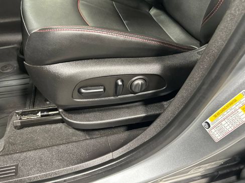 Used 2024 Chevrolet Equinox RS AWD/4WD image 12