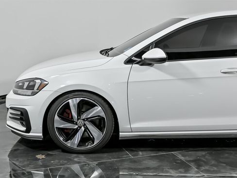 Used 2020 Volkswagen GTI S image 6