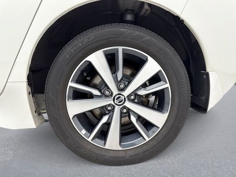 Used 2022 Nissan Leaf S Plus image 25