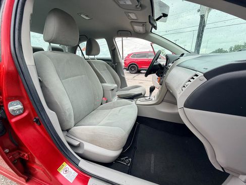Used 2013 Toyota Corolla LE FWD image 13