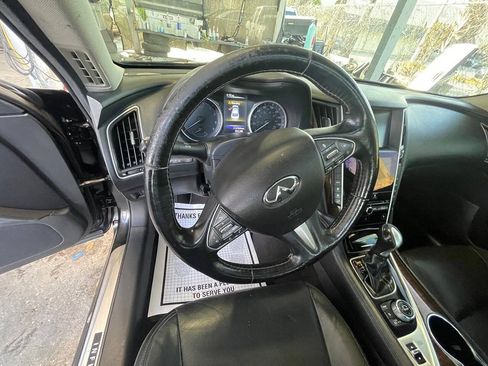 Used 2016 INFINITI Q50 3.0t Premium w/ Driver Assistance Package RWD image 8