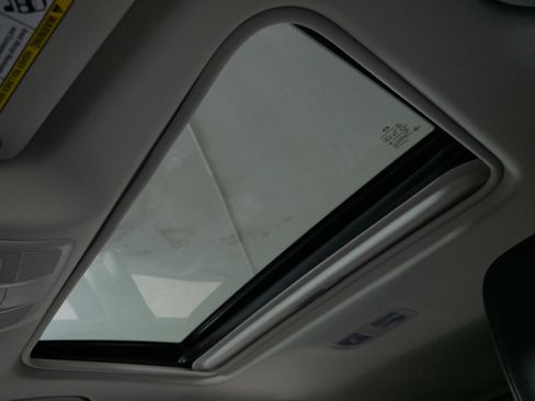 Used 2025 MAZDA CX-5 AWD 2.5 S w/ Preferred Package image 29