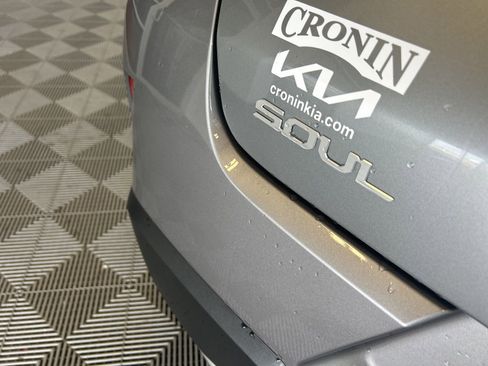 New 2025 Kia Soul EX image 8