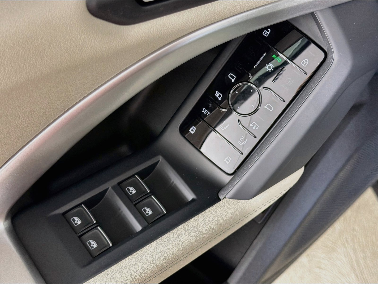 New 2026 Audi Q5 Premium AWD/4WD image 17