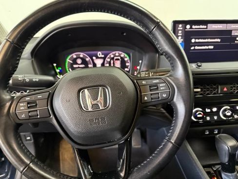 Used 2024 Honda Accord EX-L image 19