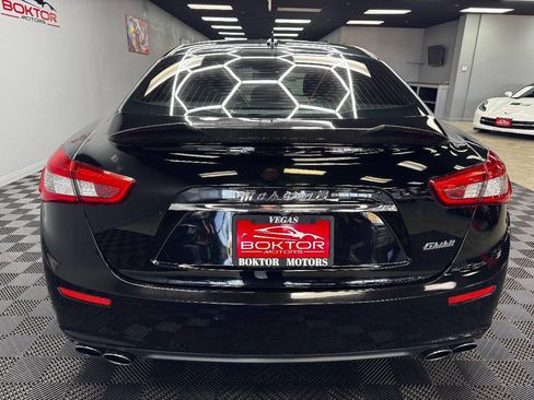 Used 2016 Maserati Ghibli S image 10