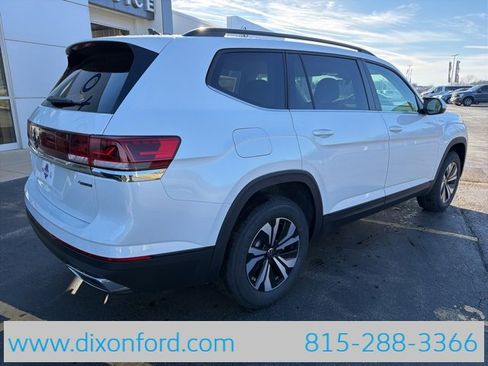 New 2026 Volkswagen Atlas SE image 7