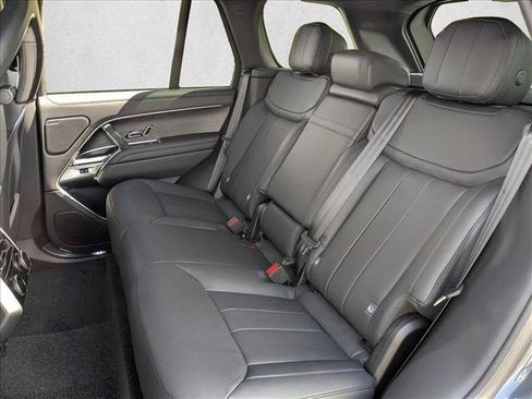 New 2027 Land Rover Range Rover SE AWD/4WD image 16