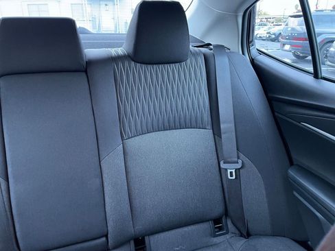 Used 2025 Toyota Camry LE image 31