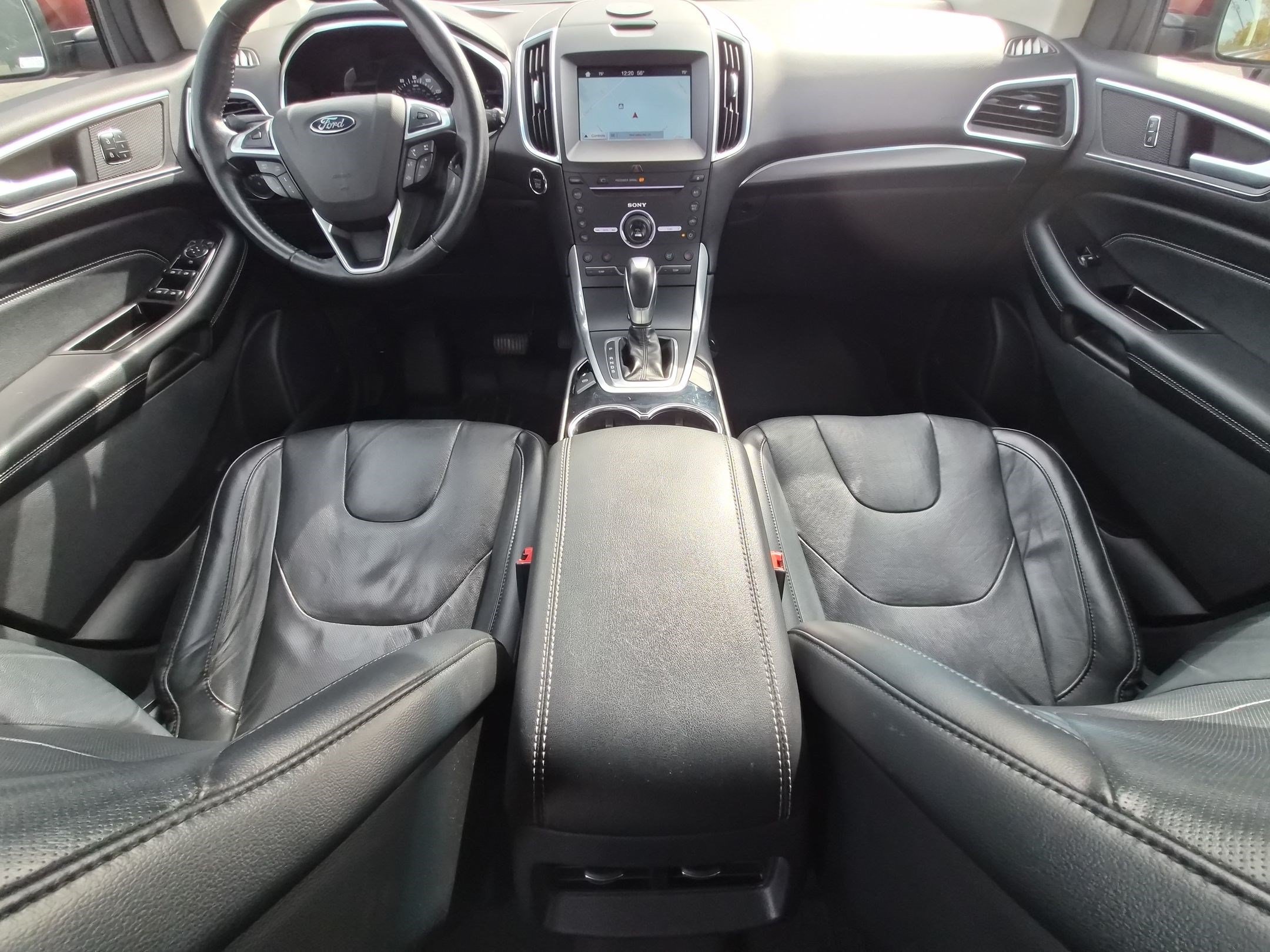Used 2016 Ford Edge Titanium w/ Equipment Group 302A AWD/4WD image 30