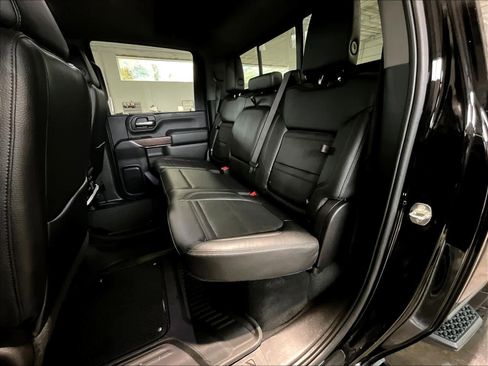 Used 2023 GMC Sierra 2500 Denali w/ Denali Ultimate Package image 15
