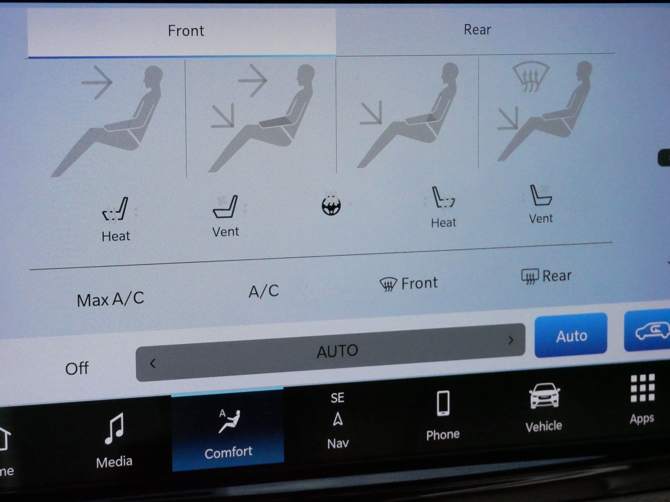 Used 2021 Chrysler Pacifica Limited w/ Uconnect Theater Family Group AWD/4WD image 31