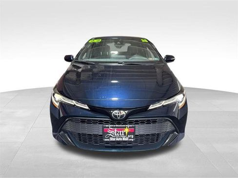 Used 2022 Toyota Corolla SE FWD image 2