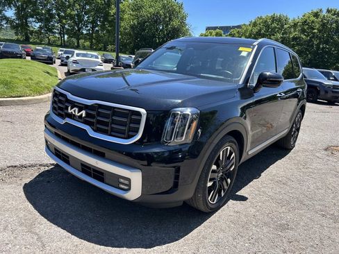 Used 2023 Kia Telluride SX Prestige AWD/4WD image 3