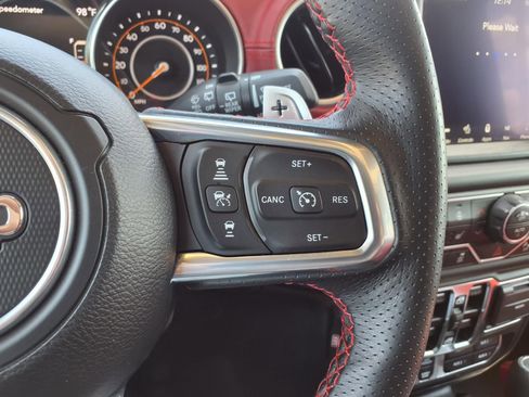 Used 2023 Jeep Wrangler Unlimited Rubicon 392 AWD/4WD image 25