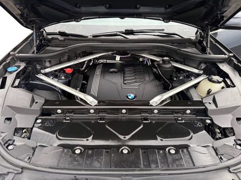 Used 2022 BMW X5 xDrive40i w/ Premium Package AWD/4WD image 27