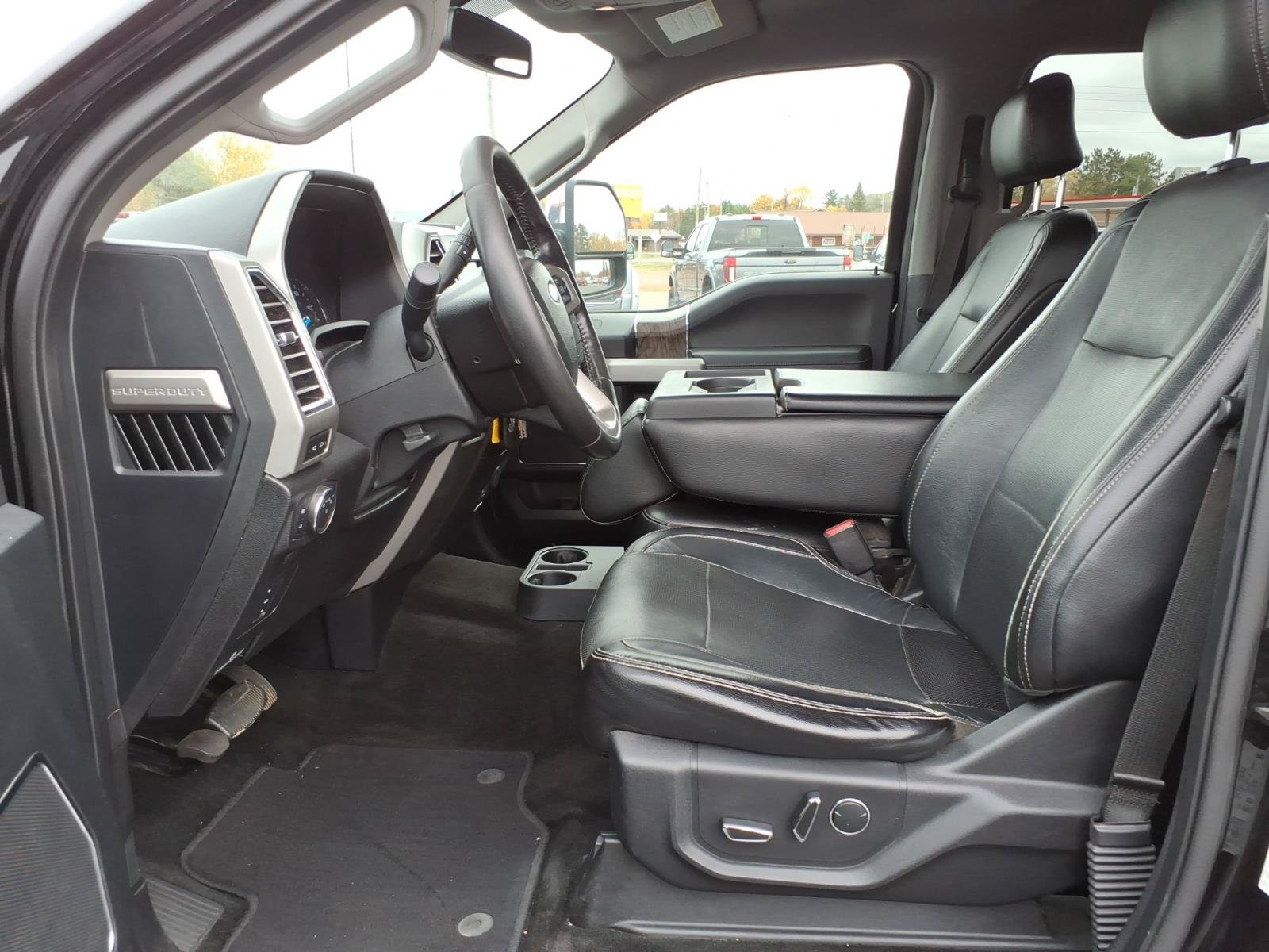 Used 2017 Ford F350 Lariat w/ Chrome Package AWD/4WD image 13