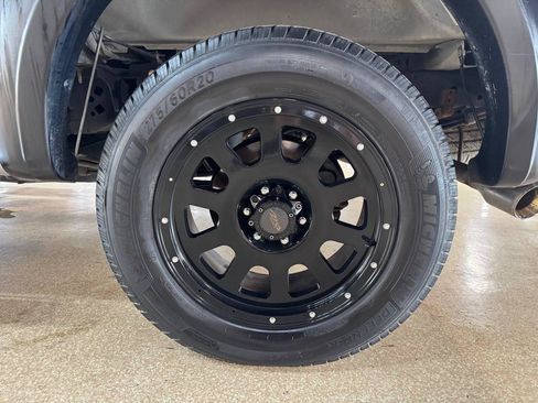 Used 2012 Ford F150 XLT w/ XLT Chrome Pkg RWD image 38