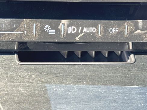 New 2026 BMW 530i xDrive image 22