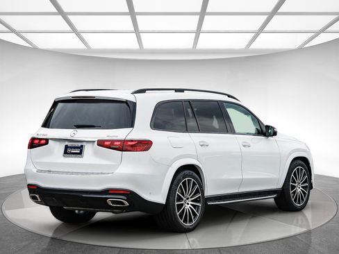 New 2026 Mercedes-Benz GLS 580 GLS 580 image 4