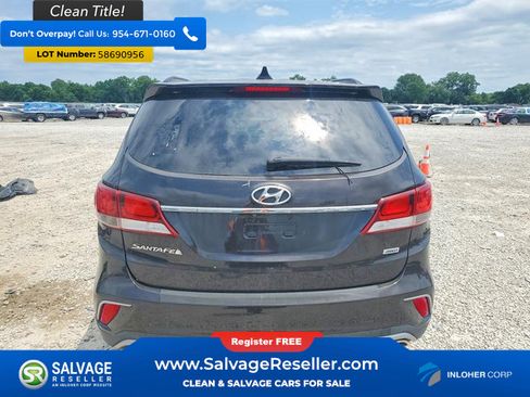 Used 2017 Hyundai Santa Fe SE w/ Cargo Package AWD/4WD image 8