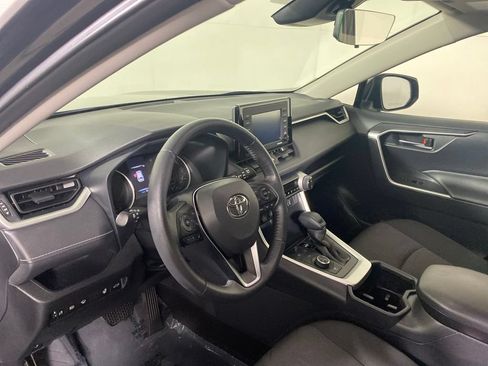 Used 2022 Toyota RAV4 XLE w/ Convenience Package AWD/4WD image 11