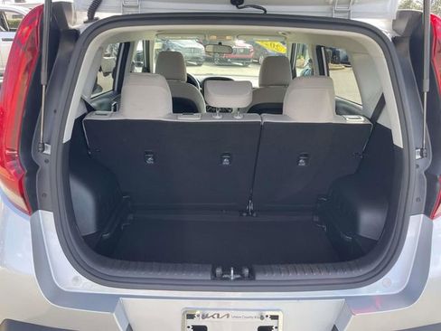 Certified 2020 Kia Soul LX image 4