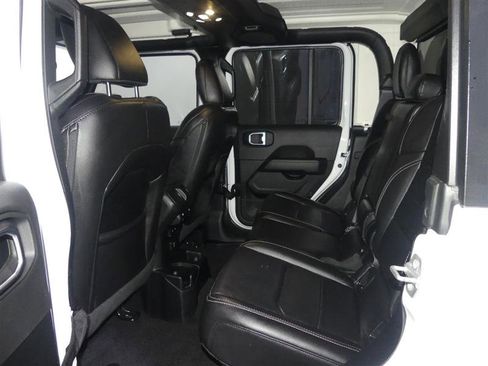 Used 2021 Jeep Gladiator Overland w/ Popular Equipment Package image 26