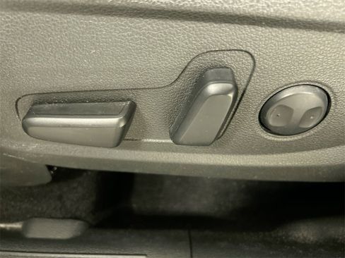 Used 2023 Hyundai Santa Fe SEL image 10