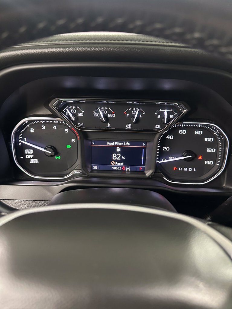 Used 2022 GMC Sierra 1500 SLT w/ SLT Premium Plus Package AWD/4WD image 19