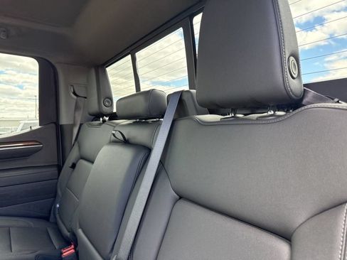 Used 2024 Chevrolet Silverado 1500 LT Trail Boss w/ LT Trail Boss Premium Package AWD/4WD image 52