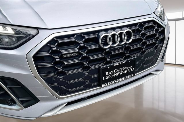 Certified 2023 Audi Q5 2.0T Premium Plus w/ Premium Plus Package AWD/4WD image 33